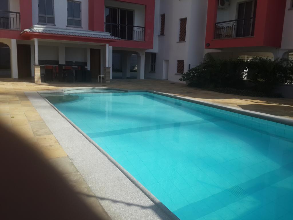 Shanzu Beach Apartment With Stunning Ocean View Mwakirunge Exterior photo